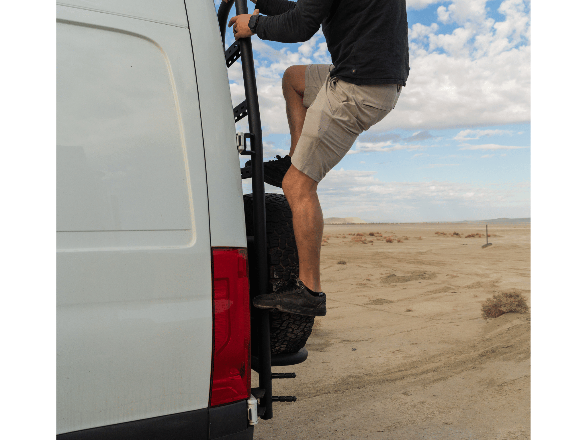 SPRINTER REAR TIRE CARRIER LADDER