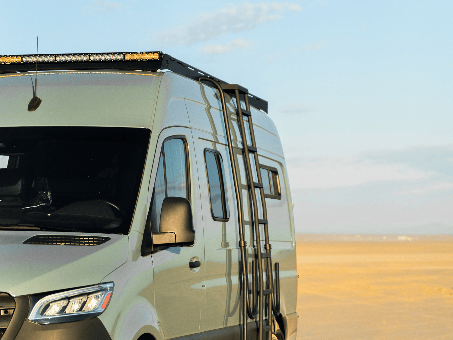 SPRINTER 170" HIGH ROOF STEALTH 2.0 ROOF RACK