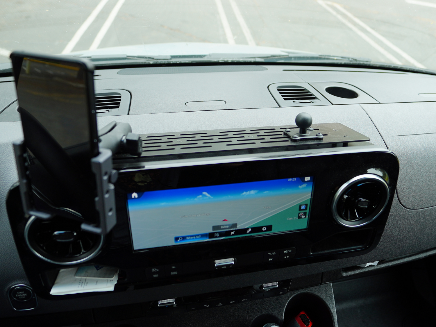 SPRINTER DASH ACCESSORIES AND PHONE MOUNTING SYSTEM WITH MOLLE PANEL