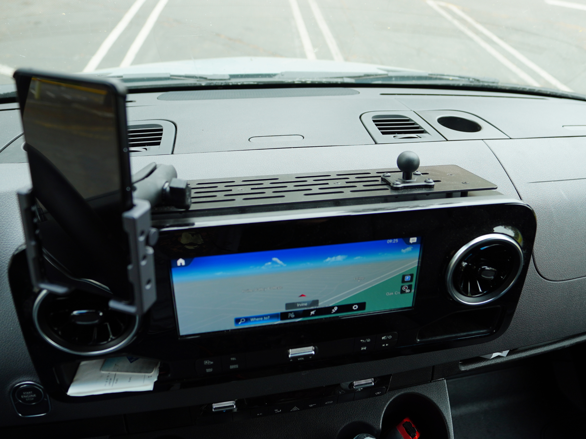 SPRINTER DASH ACCESSORIES AND PHONE MOUNTING SYSTEM WITH MOLLE PANEL