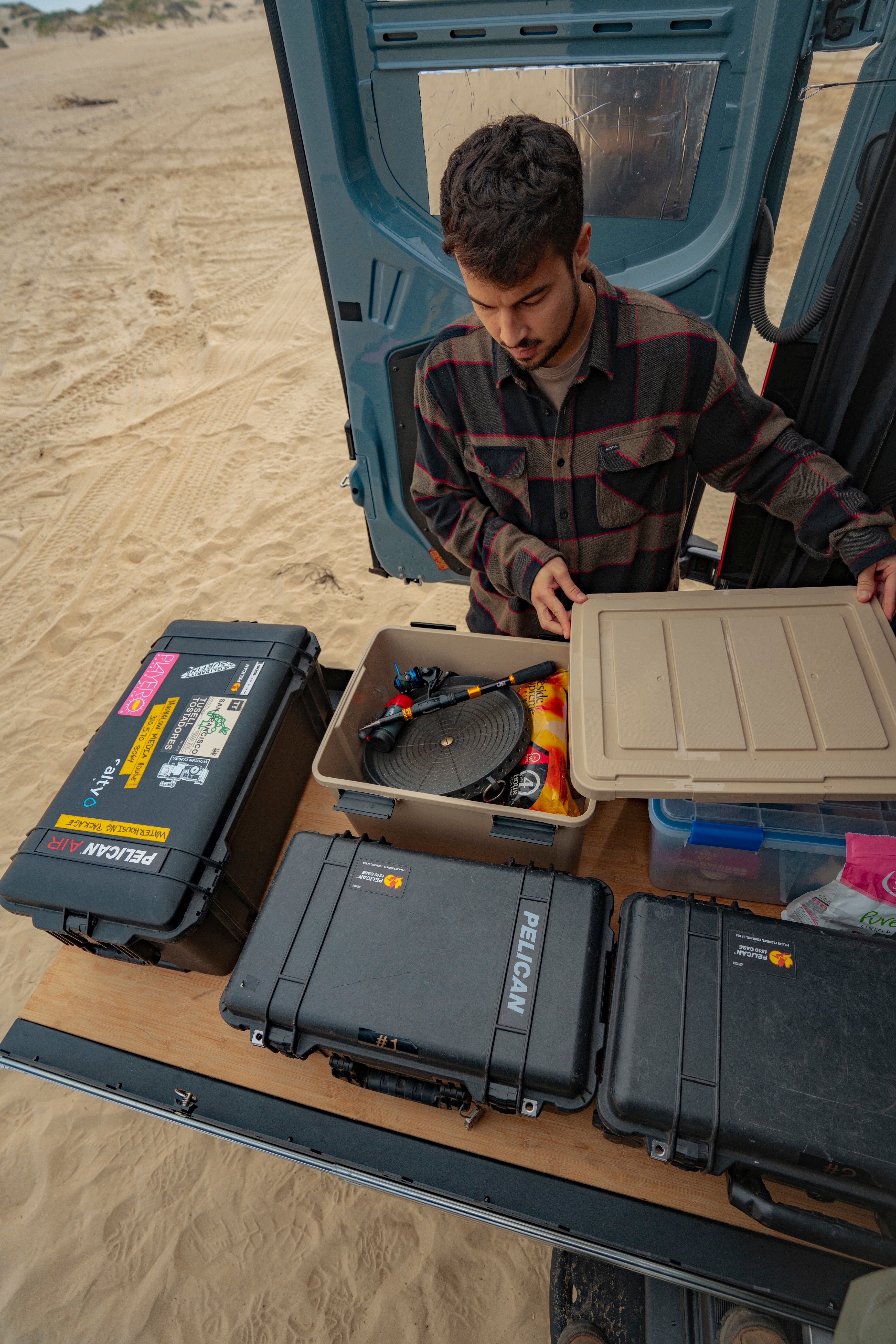 DIY PULL OUT TRAY 60"