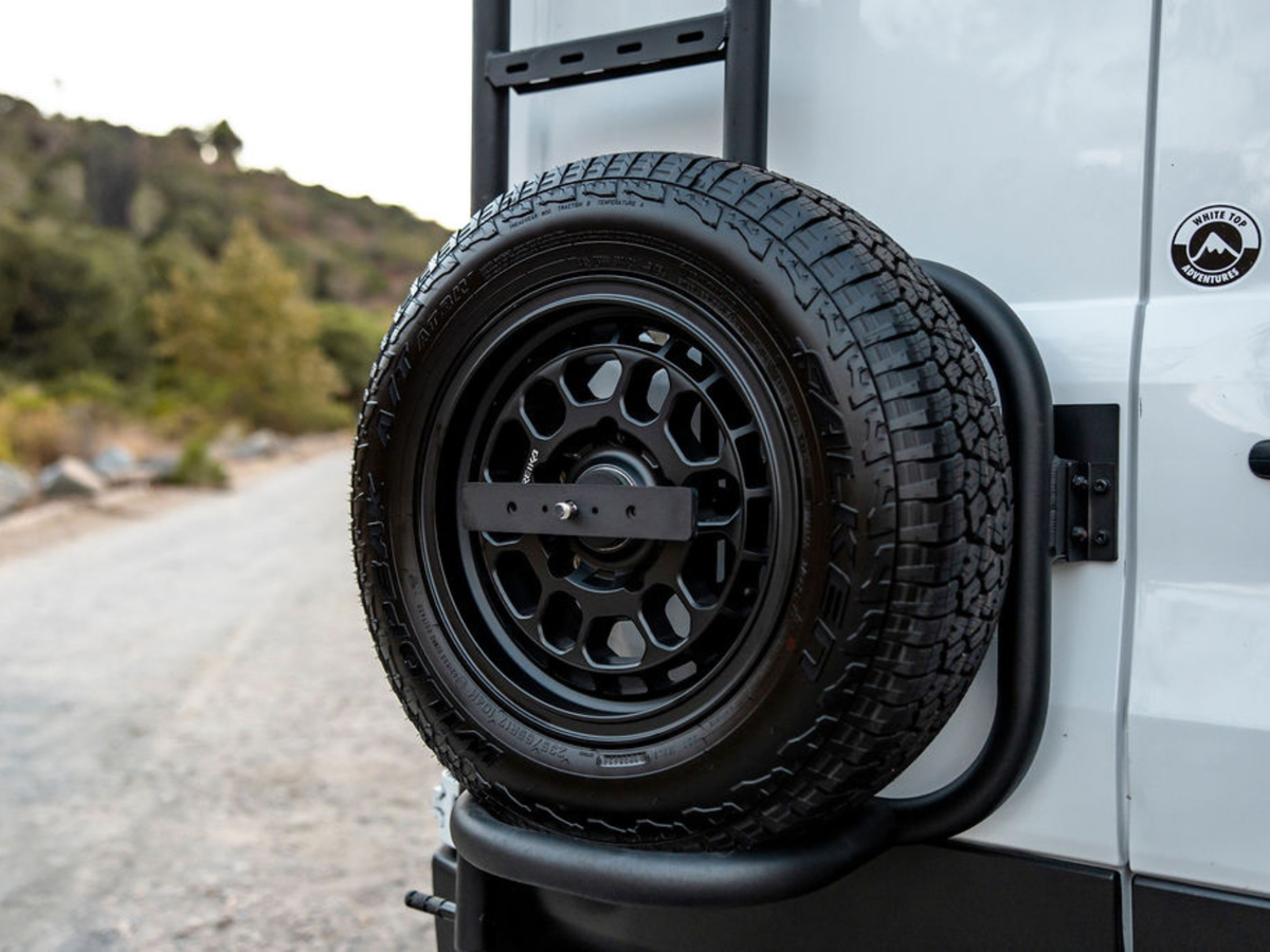 TRANSIT REAR TIRE CARRIER LADDER