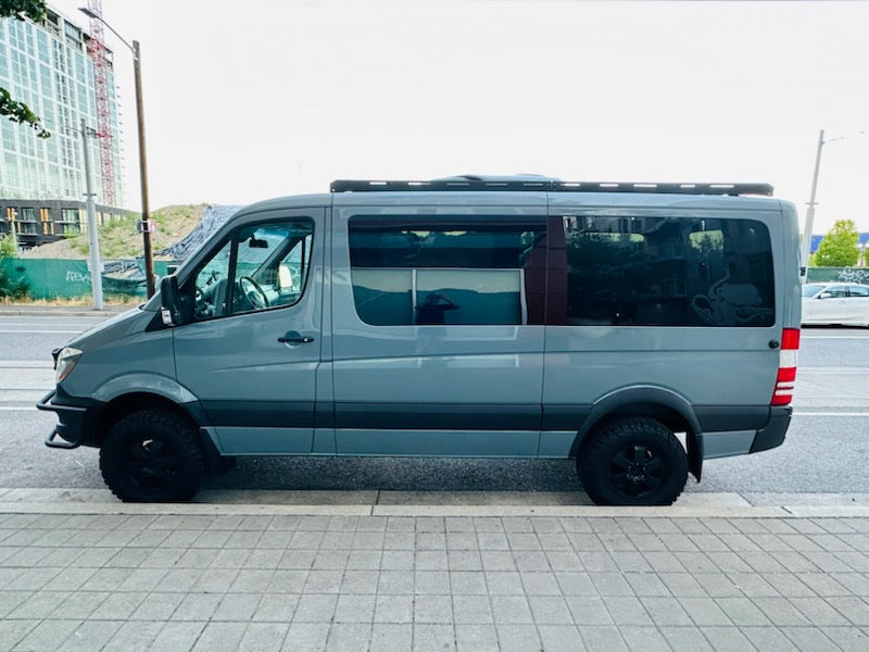 SPRINTER 144&quot; LOW ROOF STEALTH ROOF RACK