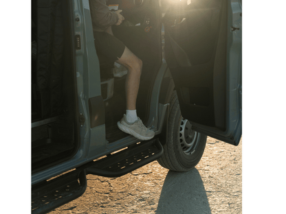 SPRINTER 144&quot; SIDE STEPS