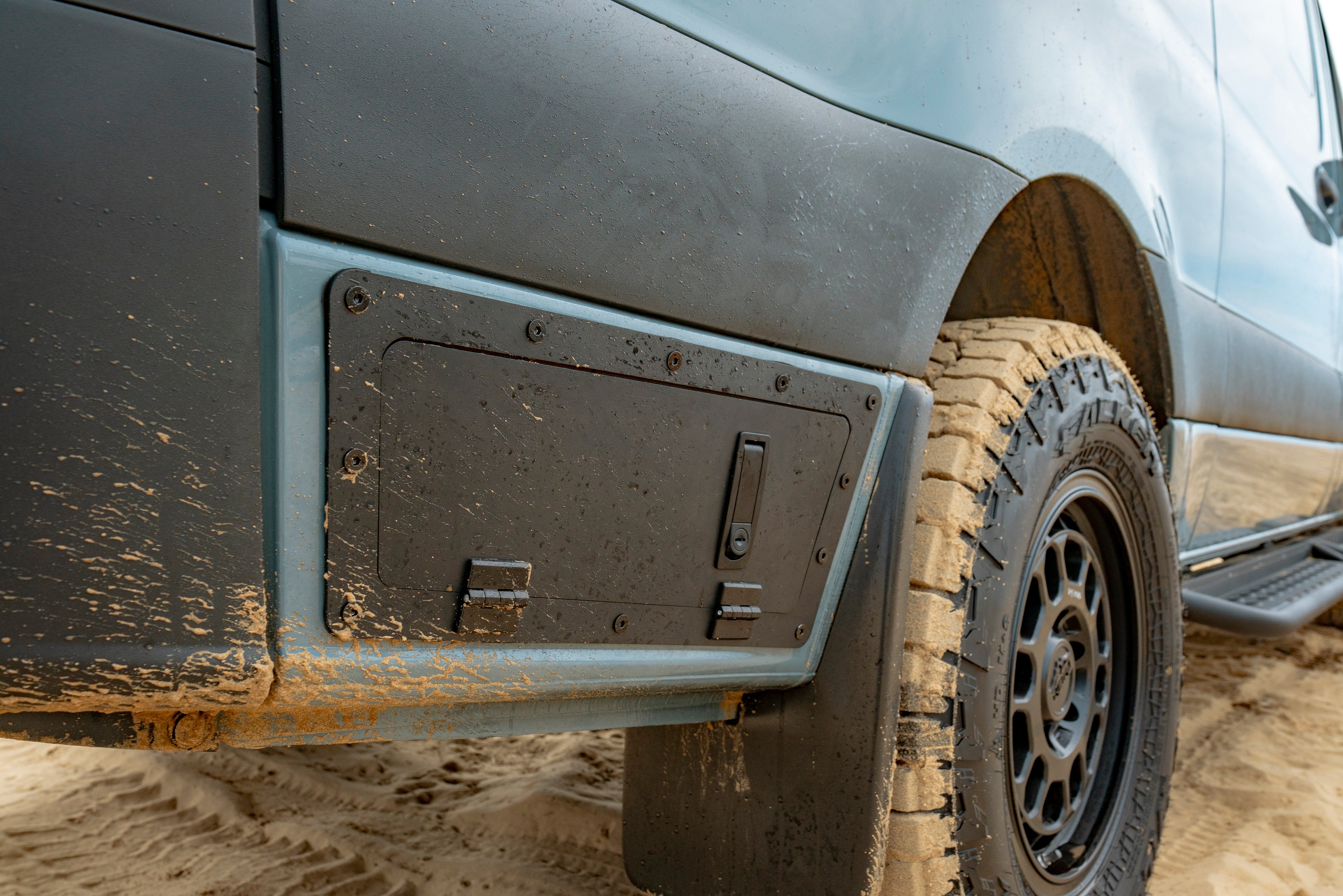 Sprinter Van Rocker Locker Box 144"