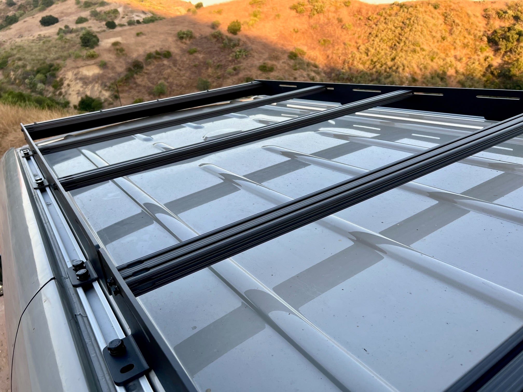 SPRINTER 170&quot; HIGH ROOF STEALTH ROOF RACK