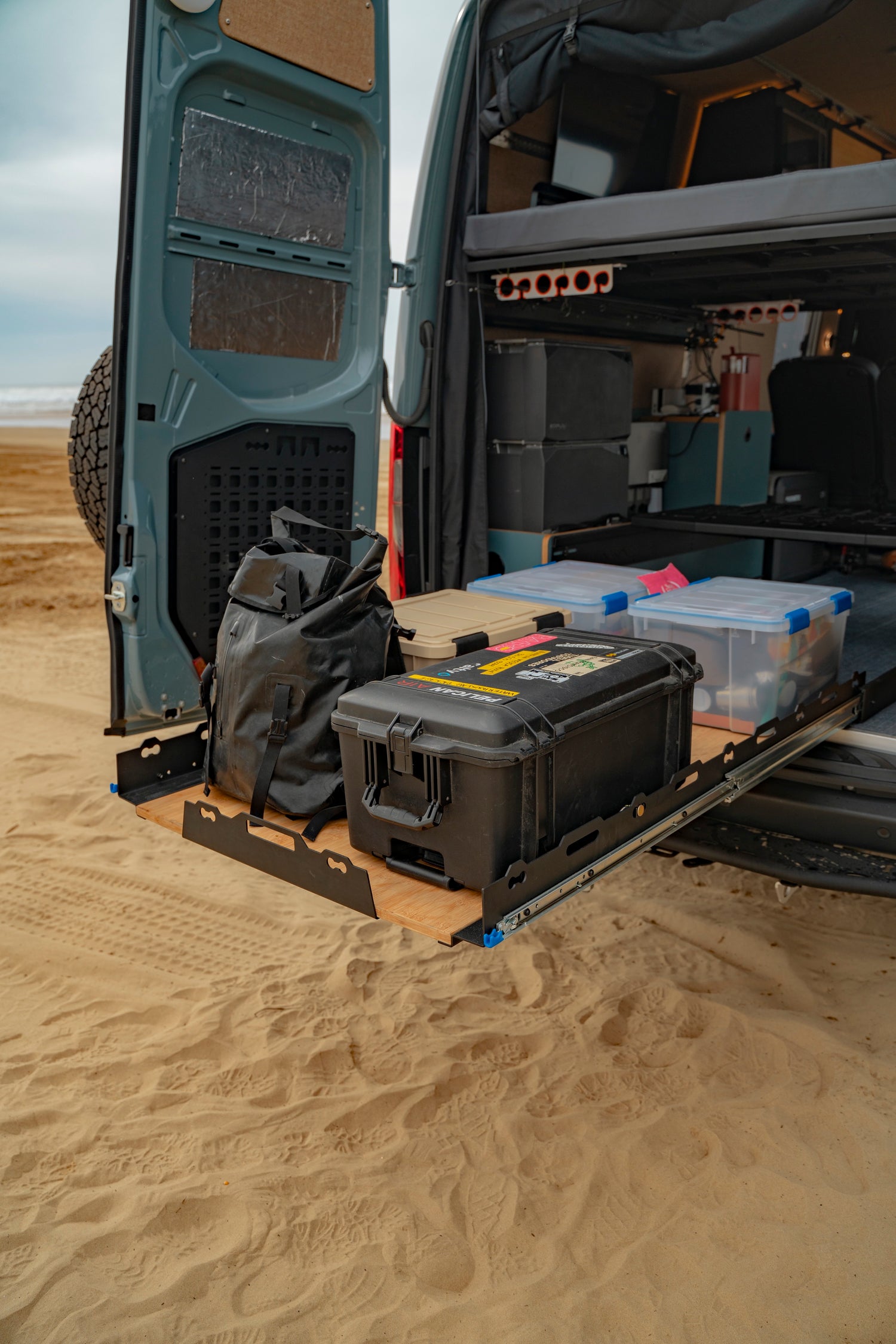 DIY PULL OUT TRAY 60"