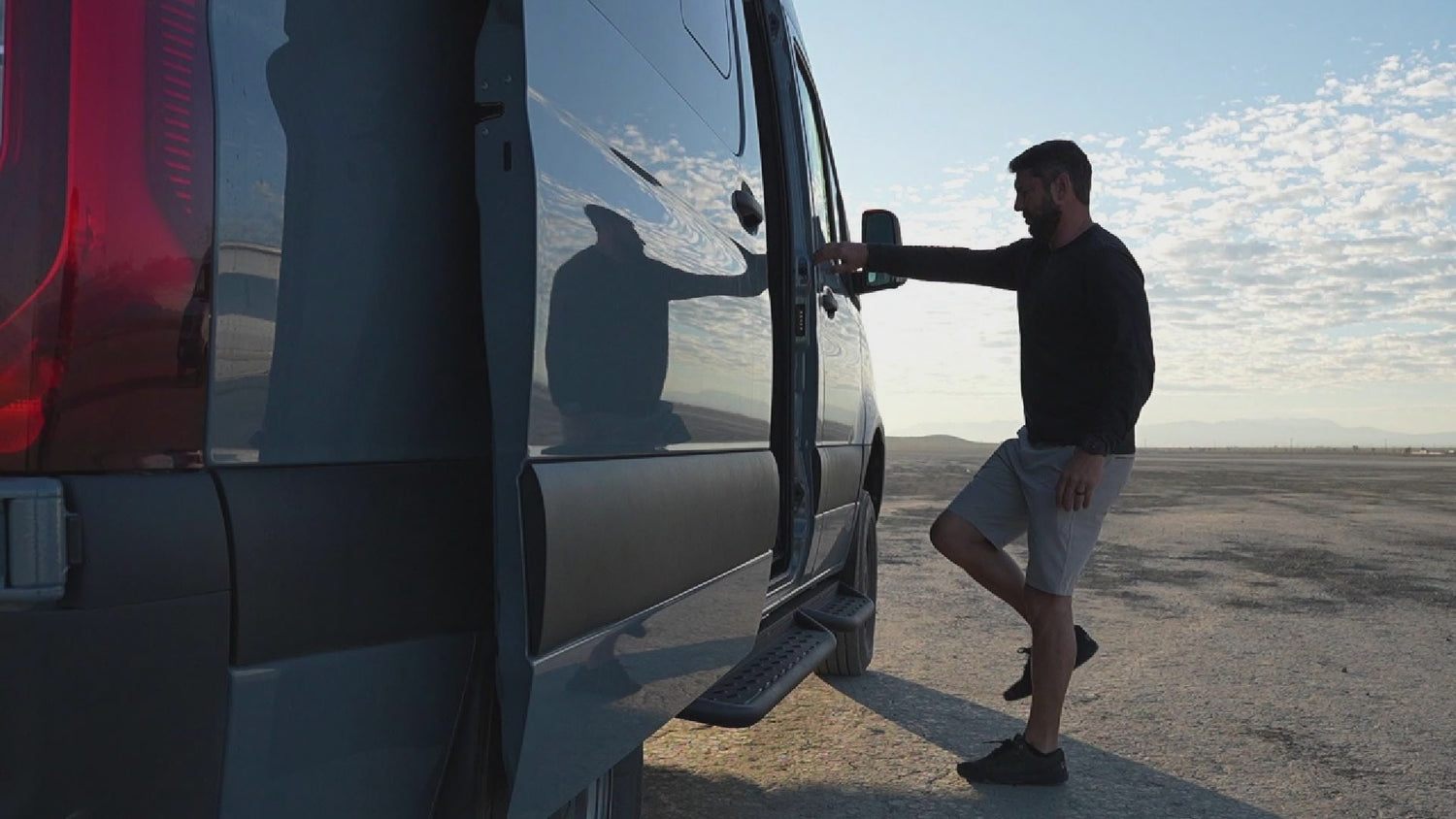 SPRINTER 144" AND 170" SIDE STEPS