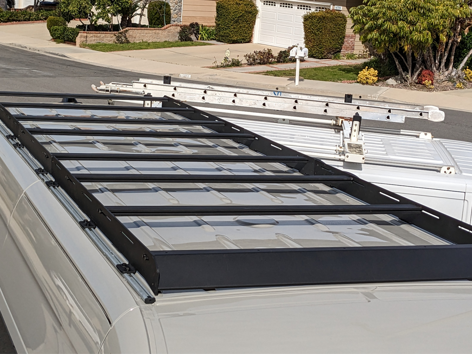 SPRINTER 170&quot; HIGH ROOF STEALTH ROOF RACK